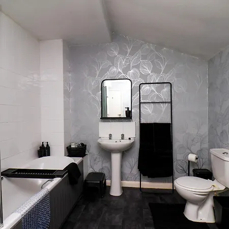 74 Trafalgar Square La Maisonette Scarborough