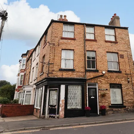 74 Trafalgar Square La Maisonette Scarborough